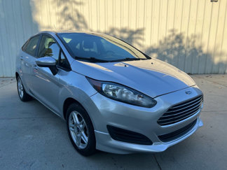 Used 2018 Ford Fiesta SE image 1
