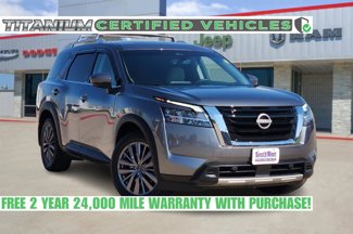 Used 2023 Nissan Pathfinder SL w/ SL Premium Package image 1