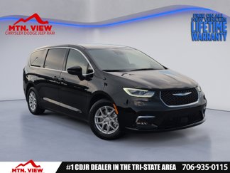 New 2025 Chrysler Pacifica Select image 1