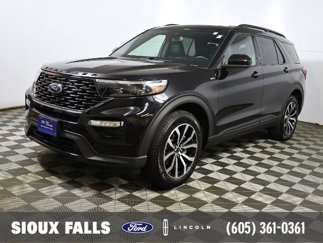 Certified 2023 Ford Explorer ST-Line image 1