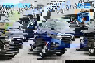 Used 2023 Chevrolet Equinox LT image 1