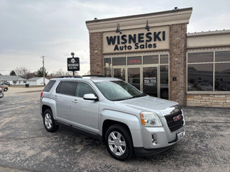 Used 2015 GMC Terrain SLE image 1