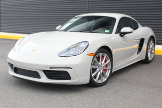 Used 2024 Porsche 718 Cayman S image 1