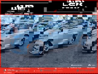 New 2026 Chrysler Pacifica Select image 1