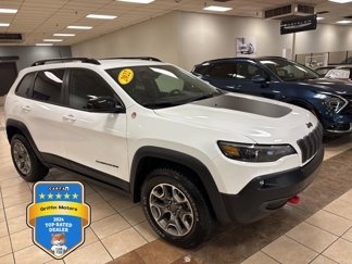 Used 2022 Jeep Cherokee Trailhawk image 1