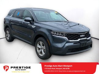 Used 2023 Kia Sorento LX image 1