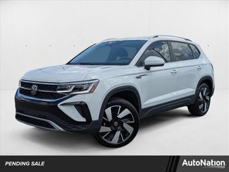 Used 2024 Volkswagen Taos SEL image 1