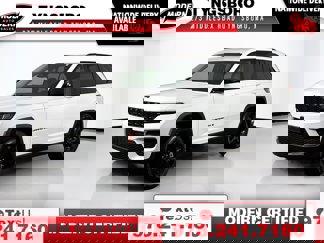 Used 2023 Jeep Grand Cherokee Altitude image 1