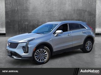 Used 2024 Cadillac XT4 Premium Luxury image 1
