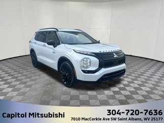 New 2025 Mitsubishi Outlander SEL Black Edition image 1