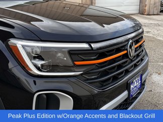 New 2025 Volkswagen Atlas Peak Edition SE image 1