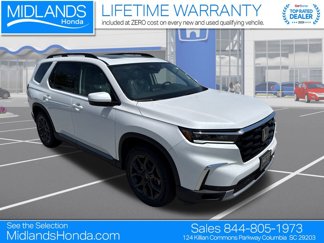 New 2025 Honda Pilot Touring image 1