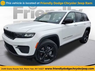 New 2025 Jeep Grand Cherokee Altitude image 1