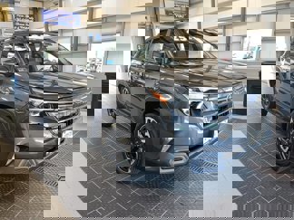 Used 2025 Subaru Forester Limited image 1