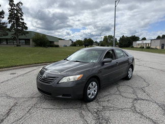 Used 2009 Toyota Camry LE image 1
