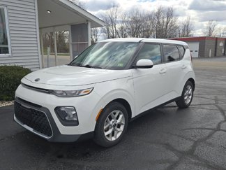 Used 2021 Kia Soul S image 1