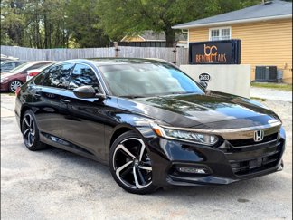 Used 2018 Honda Accord Sport image 1