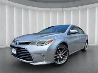 Used 2016 Toyota Avalon XLE image 1