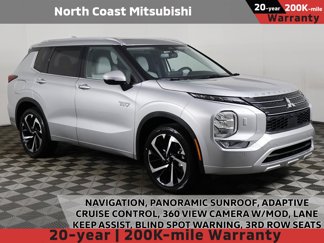 New 2025 Mitsubishi Outlander SEL image 1