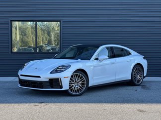 New 2025 Porsche Panamera image 1
