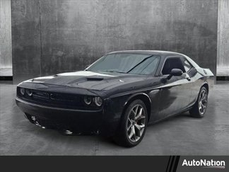 Used 2016 Dodge Challenger SXT Plus image 1