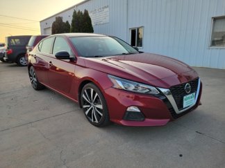 Used 2020 Nissan Altima 2.5 SR image 1