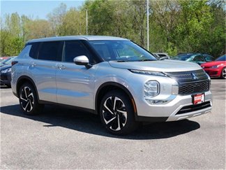 New 2025 Mitsubishi Outlander SE image 1