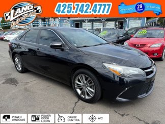 Used 2015 Toyota Camry SE image 1