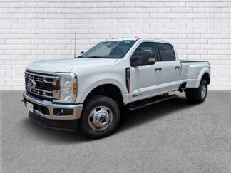 New 2025 Ford F350 XLT image 1