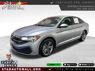 Used 2024 Volkswagen Jetta SE image 1