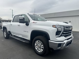 Used 2024 Chevrolet Silverado 3500 LTZ image 1