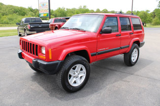 Used 2001 Jeep Cherokee Sport image 1