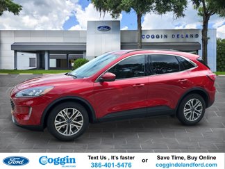 Used 2022 Ford Escape SEL video 1