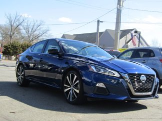 Used 2020 Nissan Altima 2.5 SR w/ Premium Package image 1