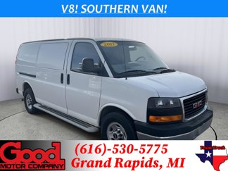 Used 2017 GMC Savana 2500 image 1