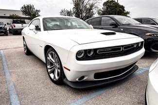 Used 2022 Dodge Challenger R/T image 1