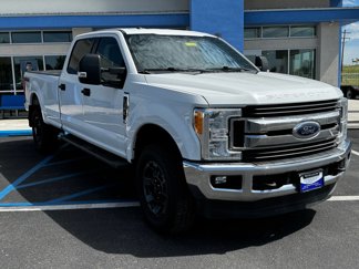 Used 2017 Ford F350 XLT image 1