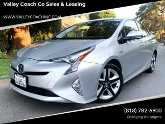 Used 2016 Toyota Prius Three Touring image 1