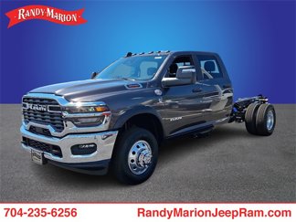 New 2025 RAM 3500 Big Horn image 1