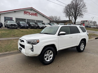 Used 2019 Toyota 4Runner SR5 image 1