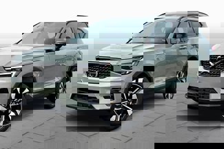 New 2025 Volvo XC40 B5 Ultra w/ Protection Package Premier image 1