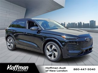 New 2025 Audi Q6 e-tron Prestige image 1