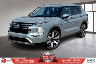 New 2025 Mitsubishi Outlander SE image 1