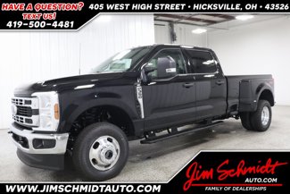 New 2025 Ford F350 XLT image 1