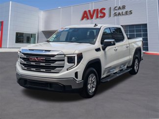 Used 2024 GMC Sierra 1500 SLE image 1