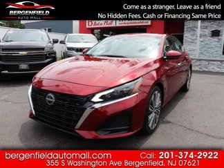 Used 2023 Nissan Altima 2.5 SL image 1