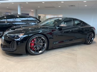 New 2025 Audi RS e-tron GT performance image 1