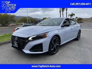 Used 2023 Nissan Altima 2.5 SR image 1