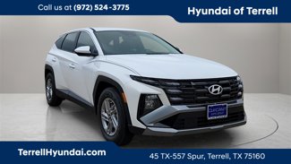 New 2025 Hyundai Tucson SE image 1