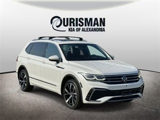 Used 2022 Volkswagen Tiguan SEL R-Line image 1